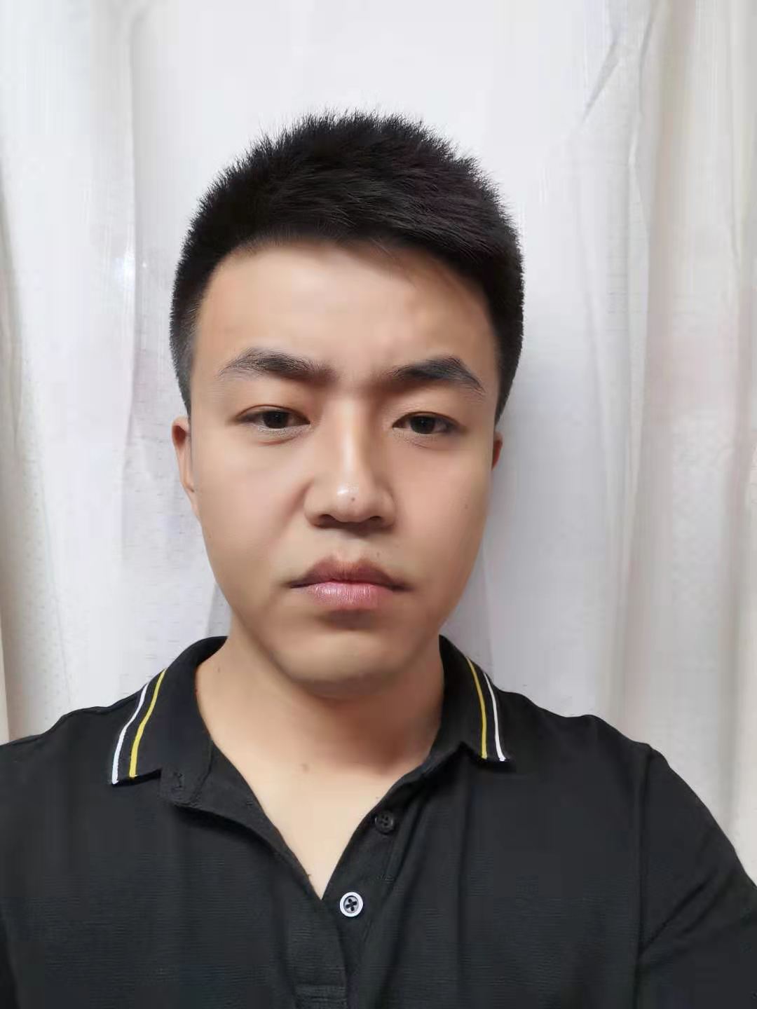 张彦龙